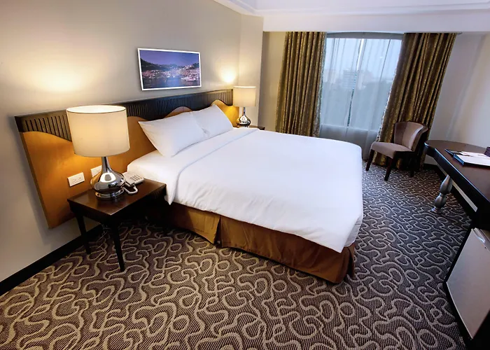 Elizabeth Hotel 4*