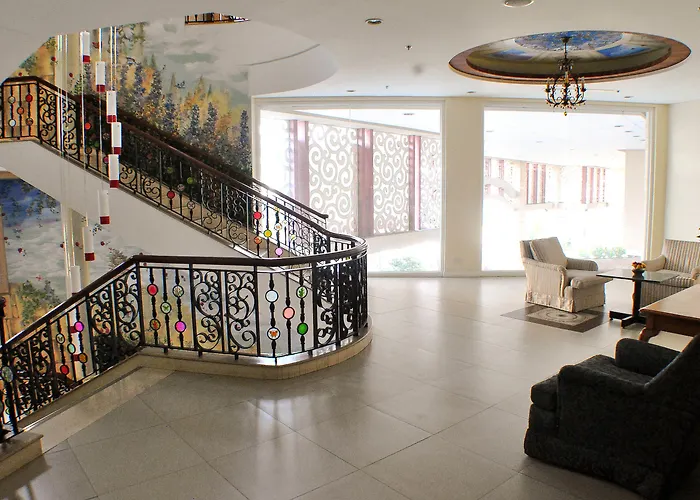 Elizabeth Hotel 4*